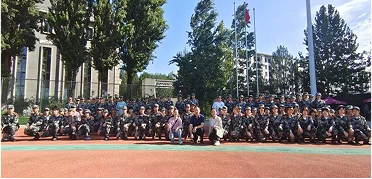 军训淬炼青春 慰问情暖人心