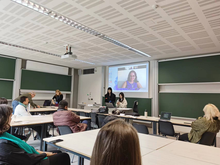 耿丹国际设计学院学生参加CUMULUS 工作坊199.png