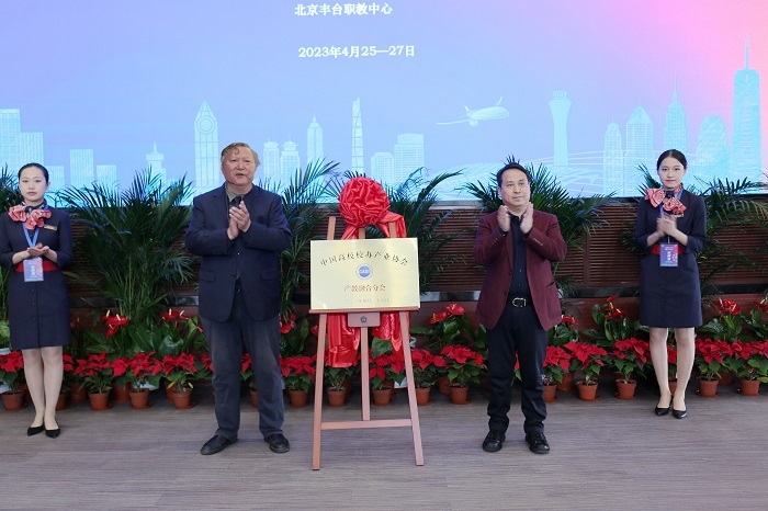 1682680893338018.jpg b4d2ddd4081d286c328a97643b9ac3b.jpg