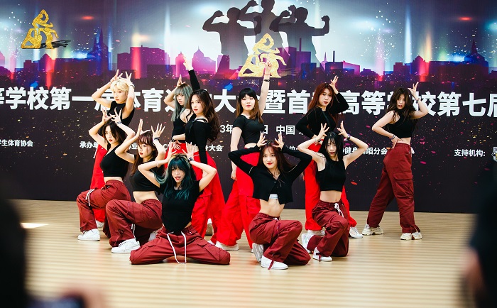 1683710209456275.jpg 5b9be558091268c4a7c57c0801156e3.jpg