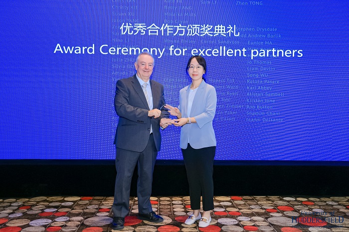 1698200058153213.jpg ce12f6fb54aa574e105235476a161a9.jpg