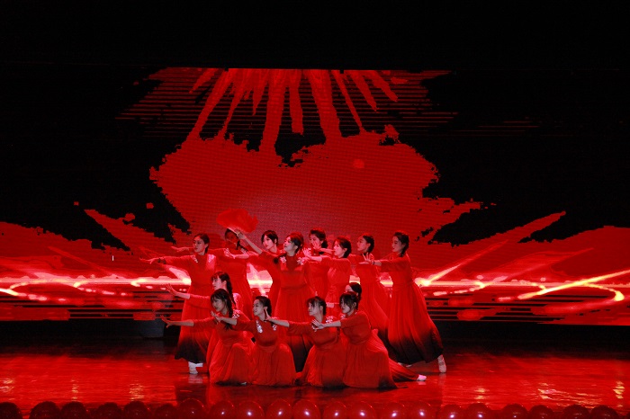 1701995991798256.jpg 1、大艺团舞蹈团 《星星之火》.JPG