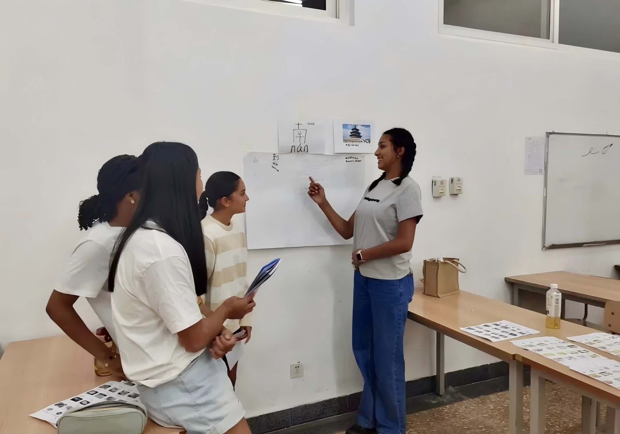 1745312145441988.jpg 1745312145441988.jpg