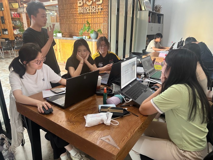 图11 企业导师指导建模2.jpg