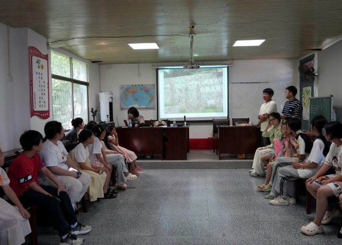 1752480382161135.jpg 保护生物课程.jpg