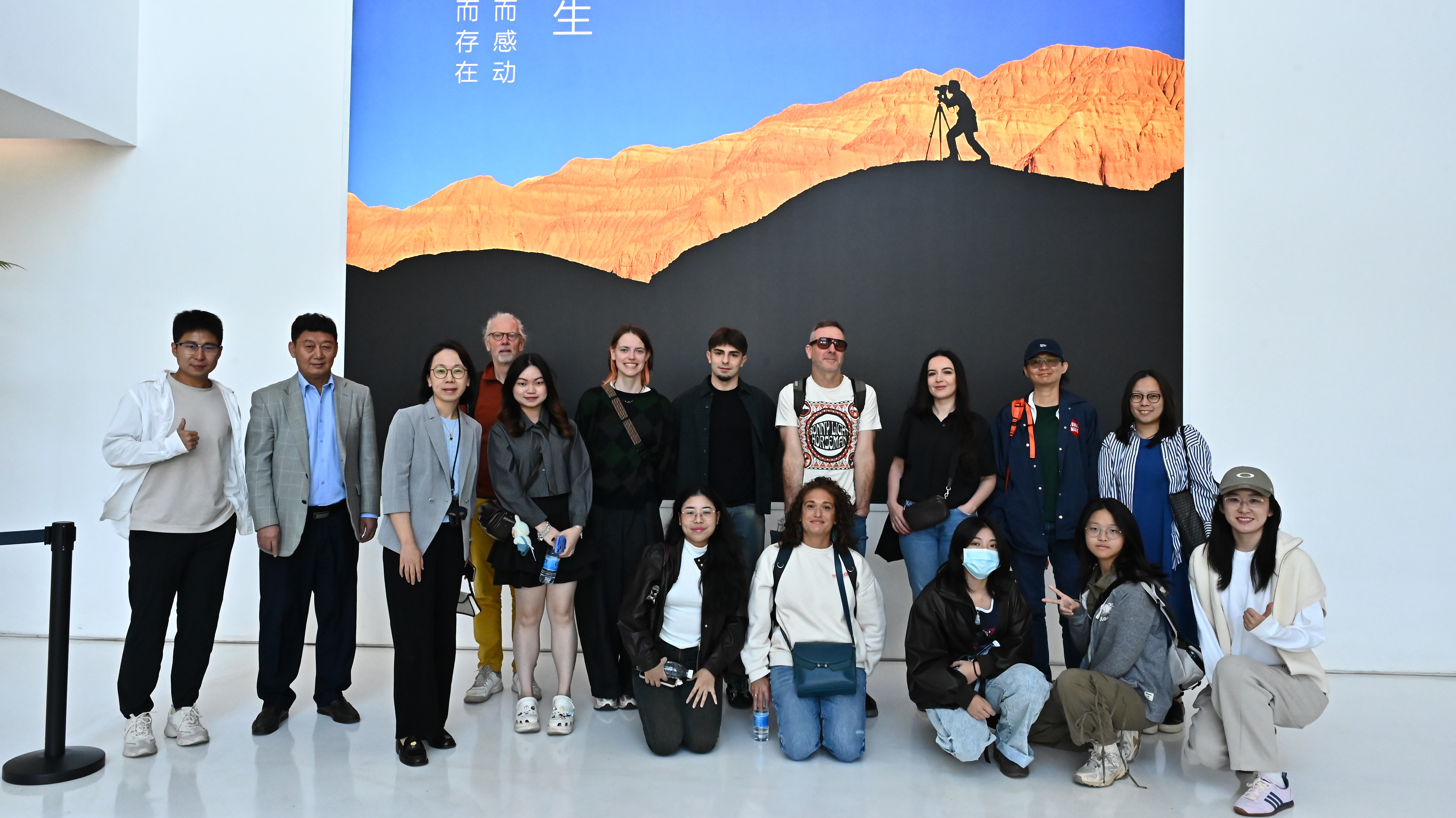 1758242981660429.jpg b3691da1da14a13fbc597c1fa17ec2d3.jpg