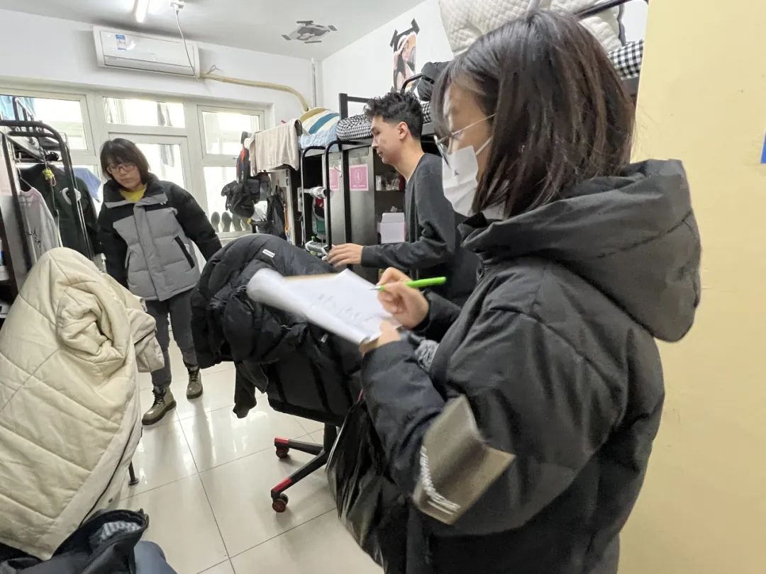 1702447759583105.jpg 1702447759583105.jpg